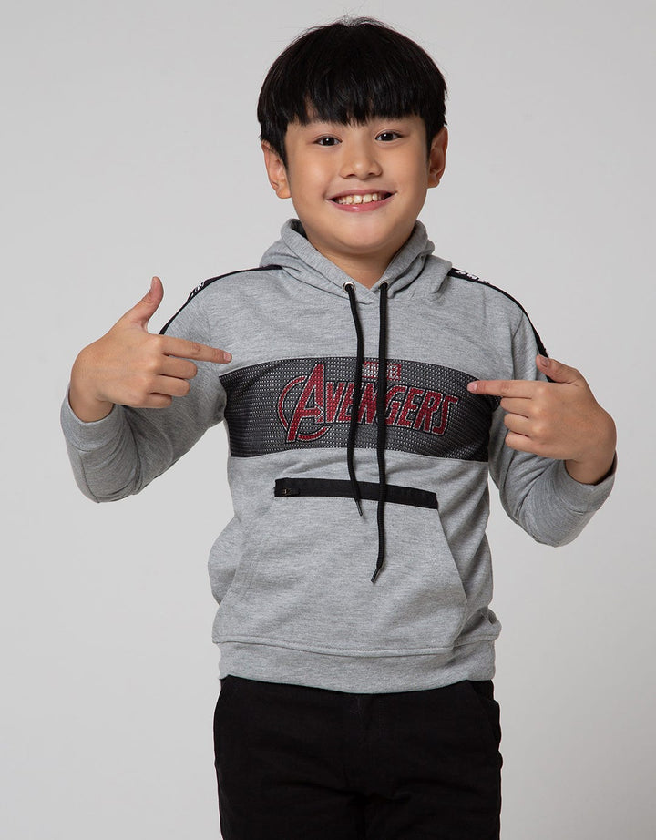 Marvel Sweater Avenger Logo Tengah