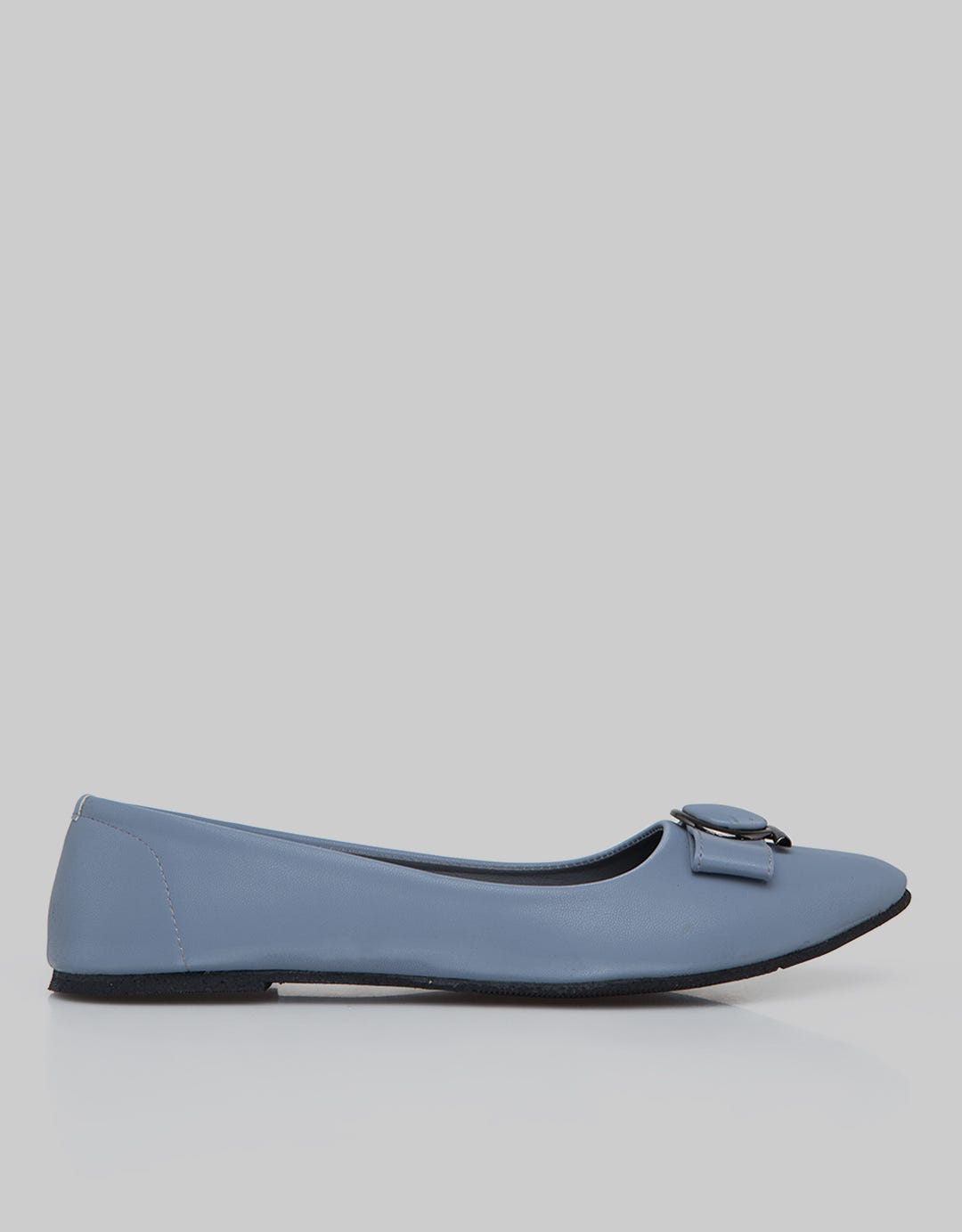 Yongki Komaladi Flat Shoes