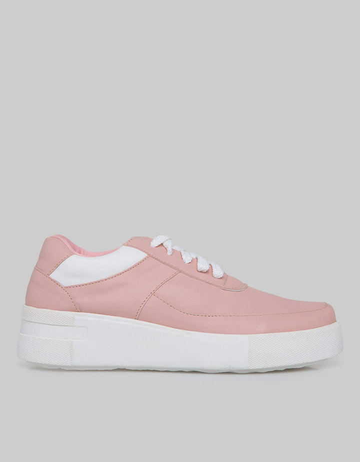 Yongki Komaladi Olhto Sepatu Wanita