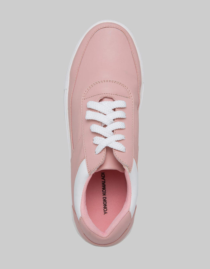 Yongki Komaladi Olhto Sepatu Wanita