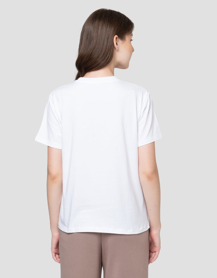 NEVADA PHILADELPHIA COMB KAOS WANITA