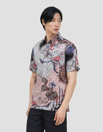 ARJUNA WEDA LIRIS MENTARI HEM BATIK LENGAN PENDEK PRIA