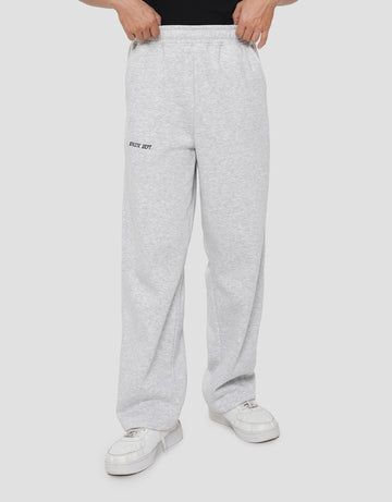 AOS THE JOCKS VARSITY ESSENTIALS CELANA PRIA