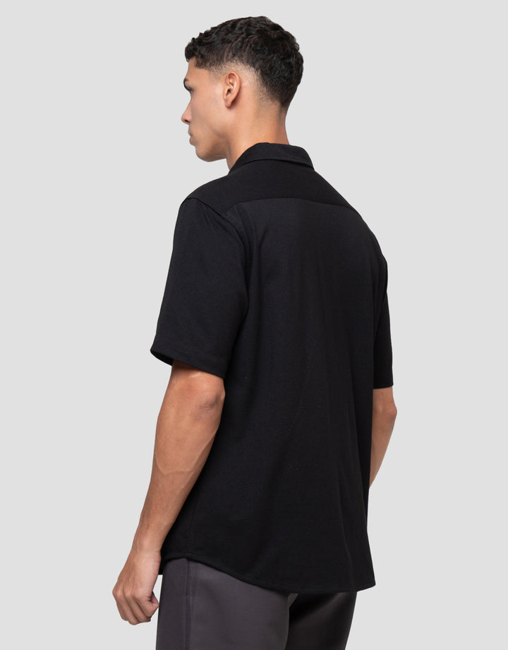COLE PIQUE CLEAN STYLE KEMEJA PRIA