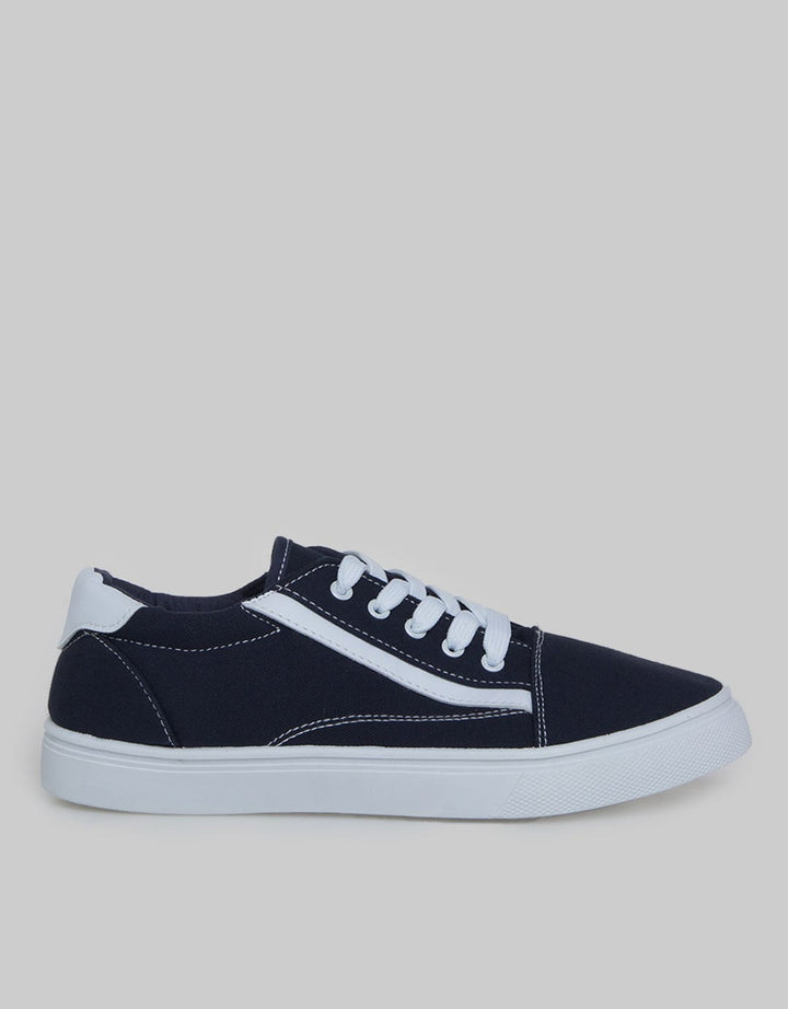 Nevada Casual Classic Sneakers Pria