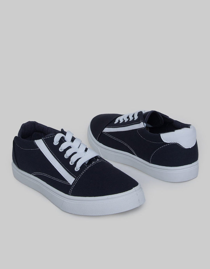 Nevada Casual Classic Sneakers Pria