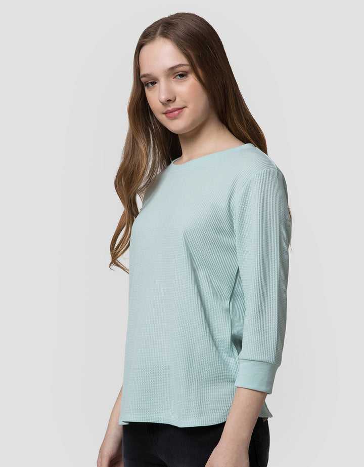 Connexion Waffle Plain Kaos Wanita