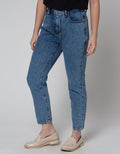 Nevada Regular Fit Celana Denim Wanita
