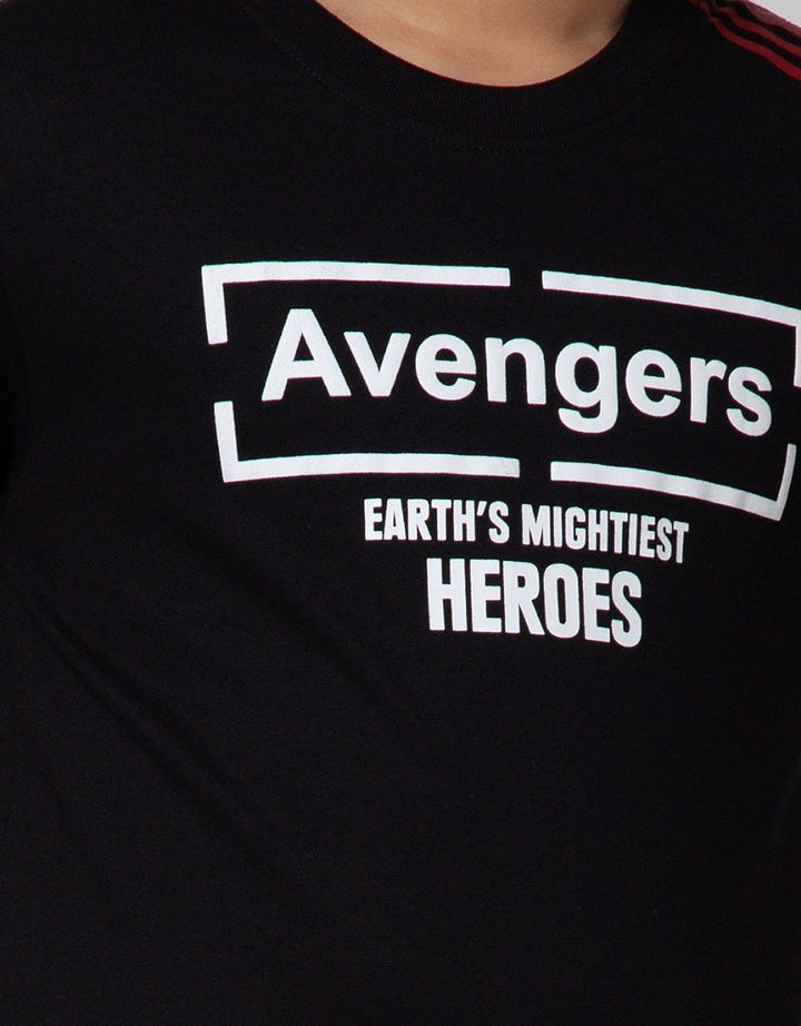 Marvel Short Sleeve T-Shirt Avengers Heroes