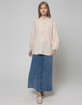 Expand Sonia Blouse Wanita