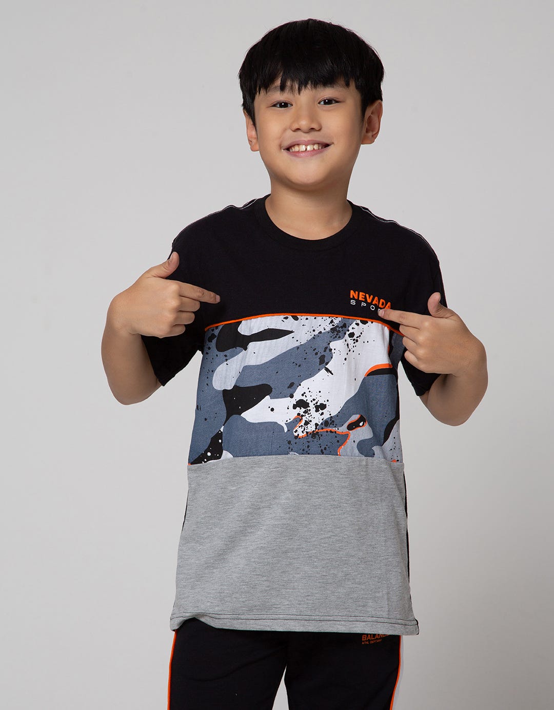 Nevada Sport Abstract Print Kaos Anak Laki-laki