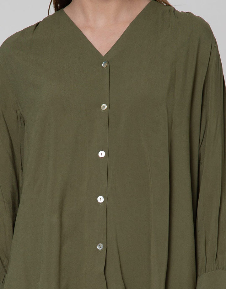 St. Yves Long Sleeve Blouse Rayon Vega Shell