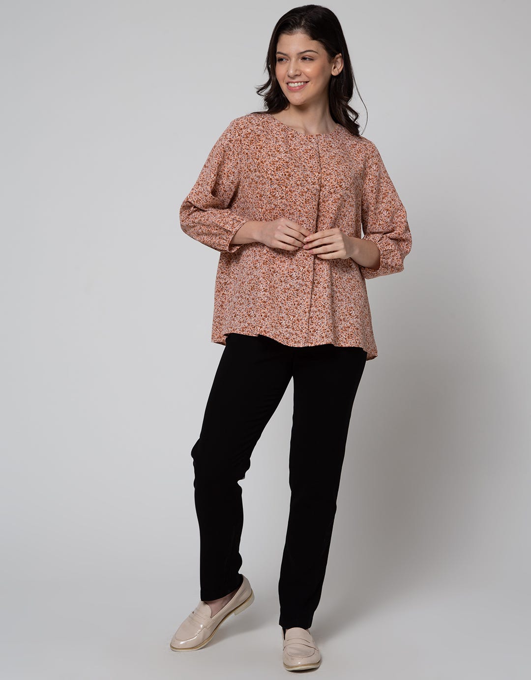 St. Yves Blouse Yoryu Wanita