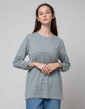 Connexion Sabrina Neck Kaos Wanita