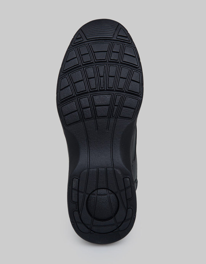 Cole Oxford Sepatu Sneakers Pria