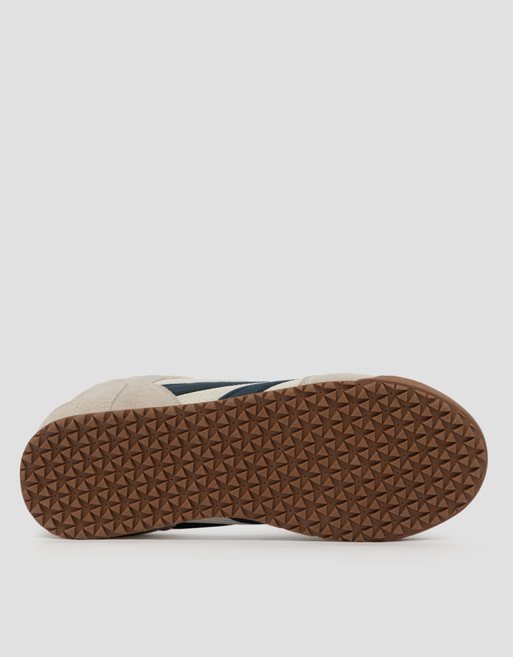 KINN EVERYDAY EXPLORER SEPATU SNEAKERS PROSNIK ANAK LAKI-LAKI