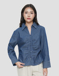 CONNEXION GATHERING CHEST DENIM BLOUSE WANITA