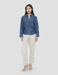 CONNEXION GATHERING CHEST DENIM BLOUSE WANITA