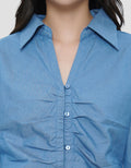 CONNEXION GATHERING CHEST DENIM BLOUSE WANITA