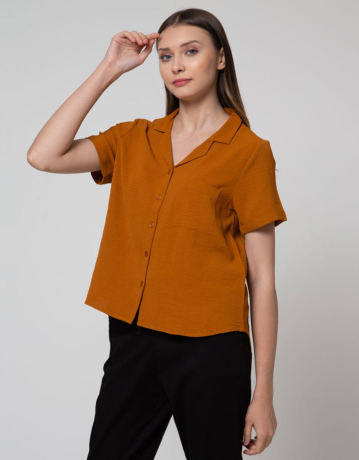 Connexion Resort Collar Kemeja Wanita