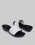 St. Yves Slipper Sandals Woman Saw
