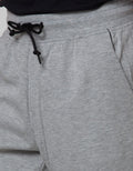 Johnwin Basic Jogger Celana Panjang Pria