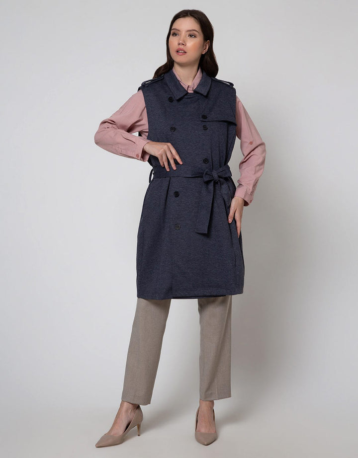 Cardinal Femme Outer
