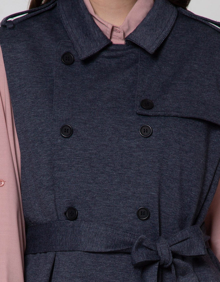 Cardinal Femme Outer