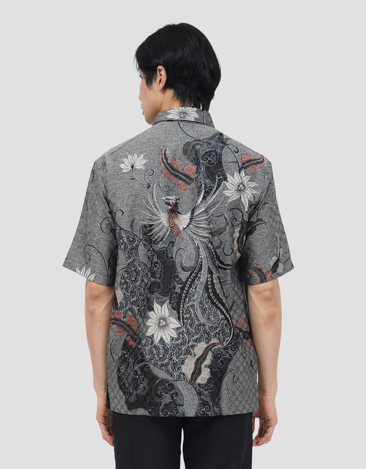 ARJUNA WEDA MANUK KEMBANG HEM REGULAR FIT BATIK PRIA