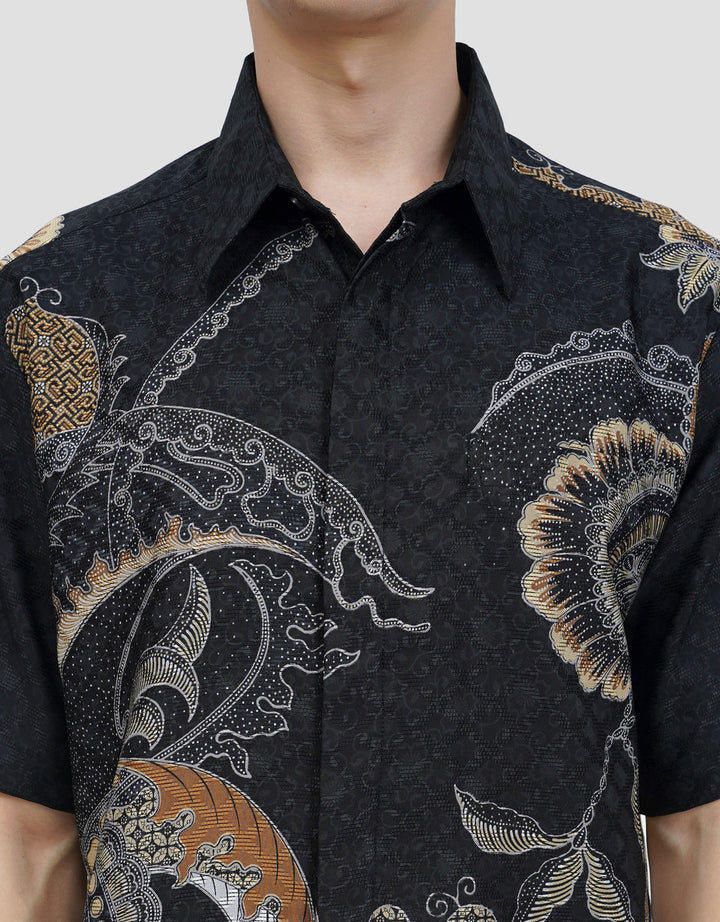 ARJUNA WEDA MODERN HEM BATIK REGULAR PRIA