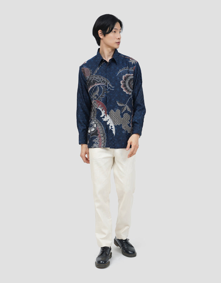 ARJUNA WEDA MODERN KEMEJA BATIK REGULAR FIT PRIA