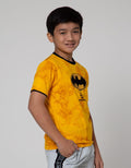 Character Short Sleeve T-Shirt Batman Logo Tengah