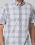 Cardinal Casual All Plaid Kemeja Pria
