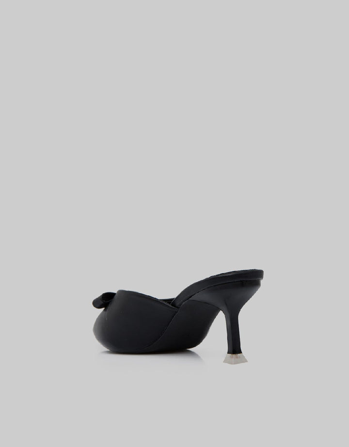 Connexion Mule Sandals Open Back Woman