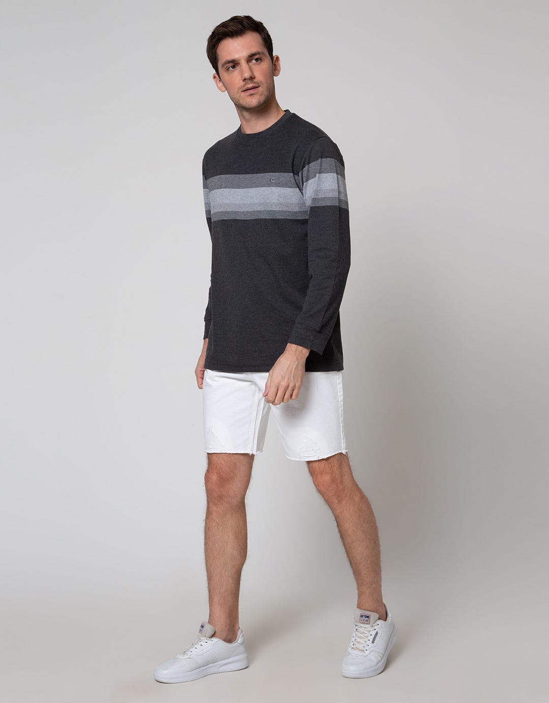 Nevada Denim Short Pants Ripped Color