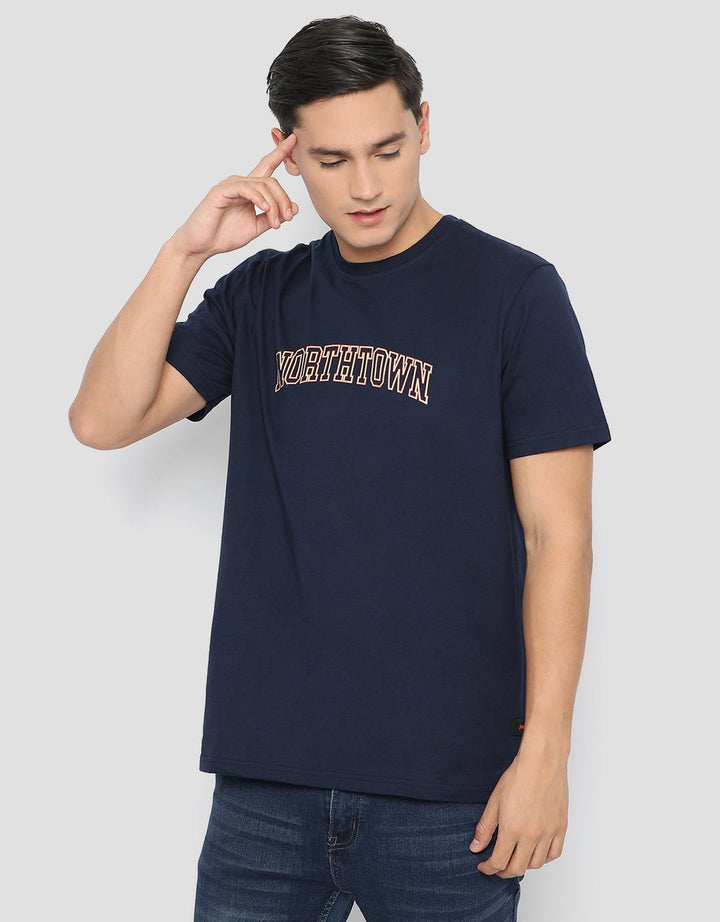 Peoples Northtown Print Kaos Pria