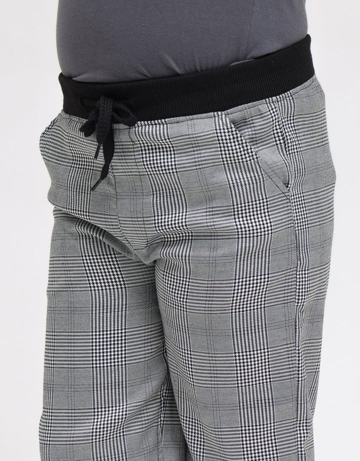 Nevada Short Woven Print Checks Yarn Dyed
