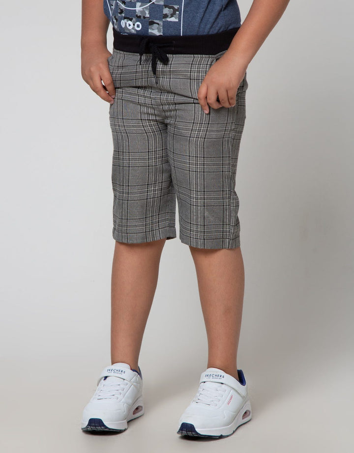 Nevada Short Woven Motif Checks Yarn Dyed