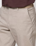 Cardinal Formal Celana Chinos Pria
