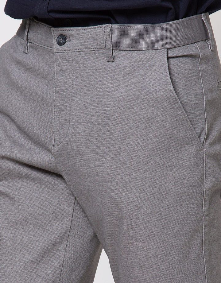 Cardinal Formal Celana Chinos Pria