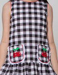 Kidz Too Sleeless Midi Dress Kotak Hitam Kantong Geber Cherry