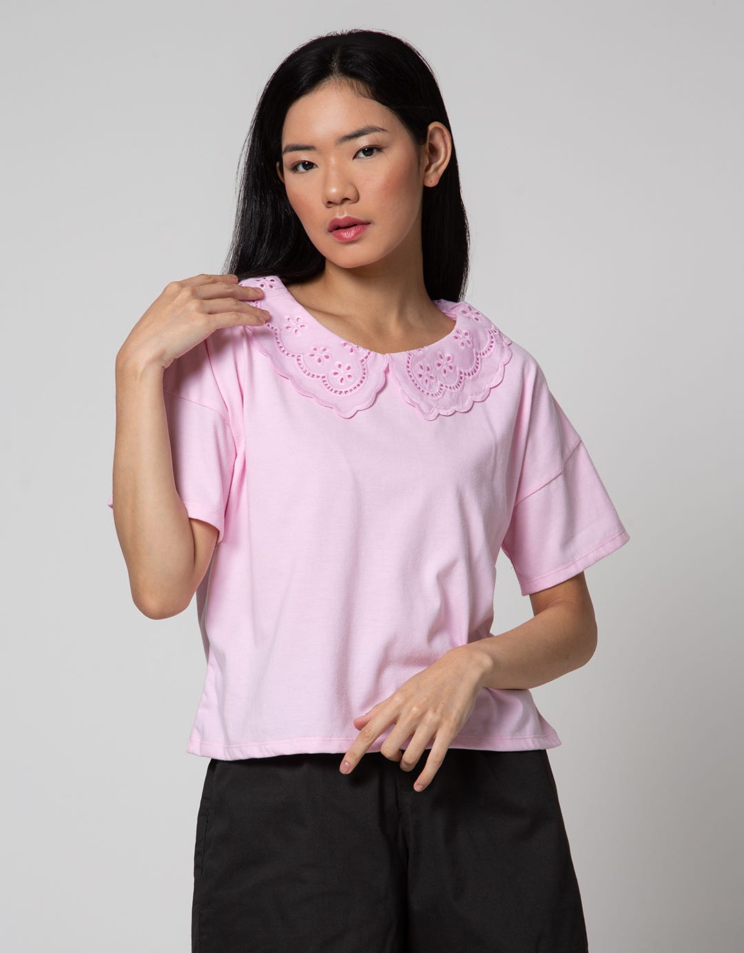 Details Blouse Jersey With Embro Applique At Peter Pan Co
