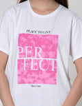Details Perfect Wording Kaos Casual Wanita