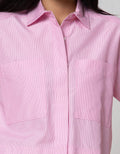 Details Front Pocket Women's Crop Shirt