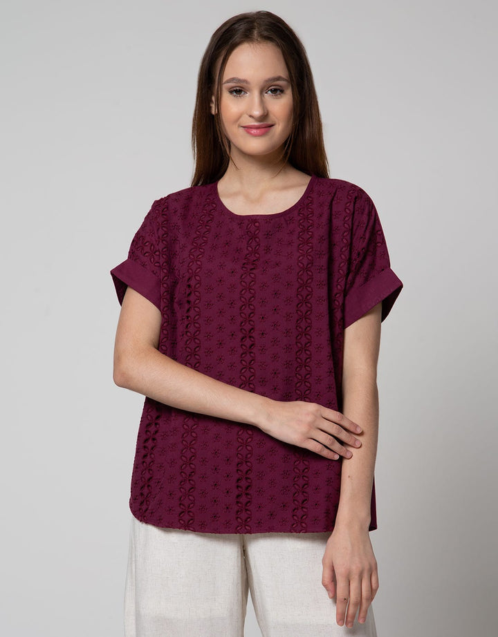 St. Yves Eyelet Rollup Blouse Wanita