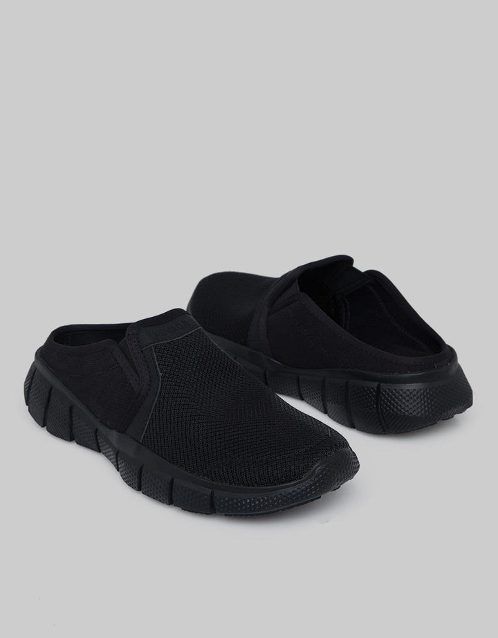 Nevada Mule Slip On Selop Pria
