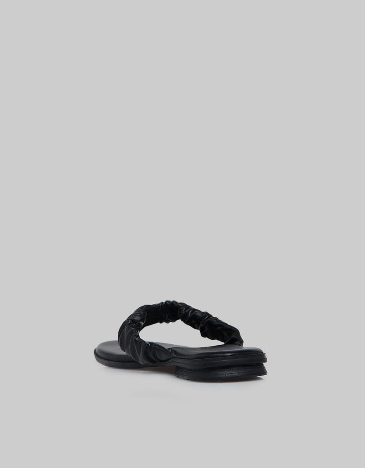 Connexion Slipper Sandals Woman