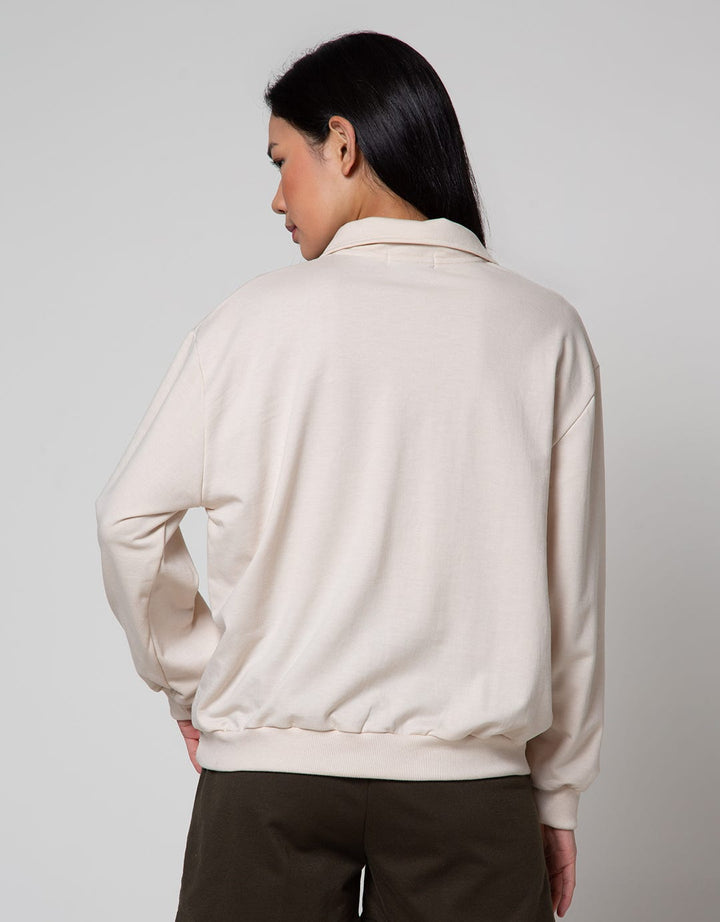 Nevada Solid Polo Neck Sweater Wanita