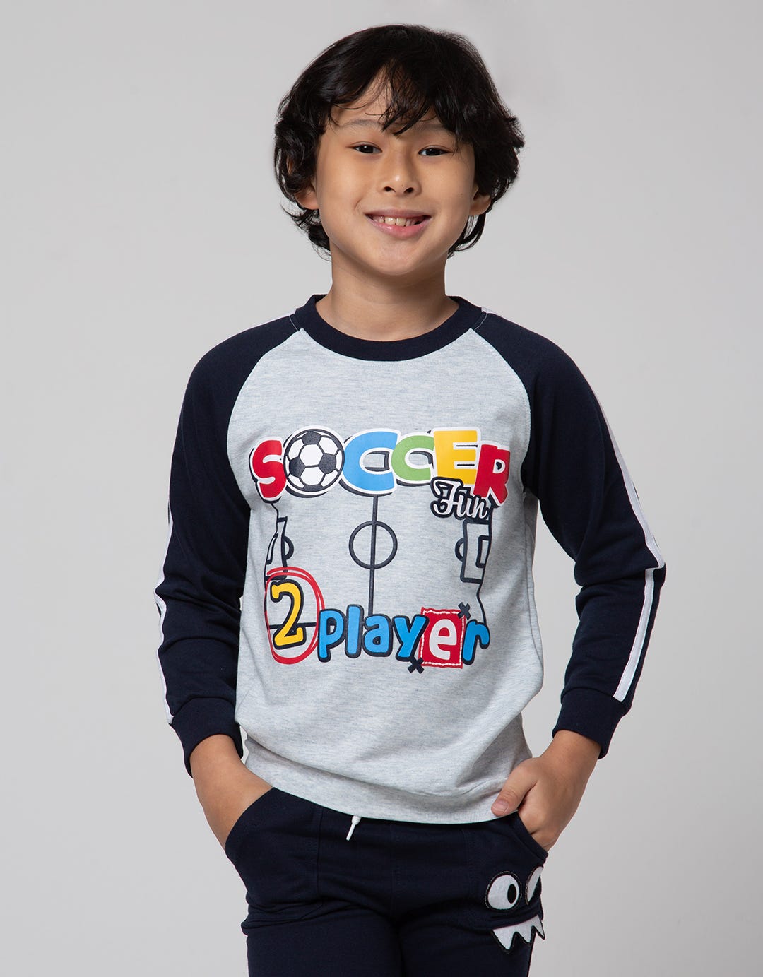 Little M Sweatshirt Raglan Soccer