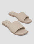 St. Yves Slipper Ban Women's Flat Sandals